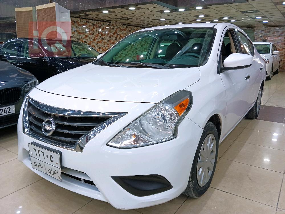 Nissan Versa